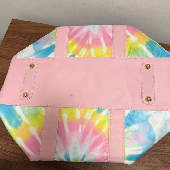 NWOT Stoney Clover Lane Nylon Tie Dye Weekender Duffle Bag with Shoulder Strap. - Picture 2 of 6